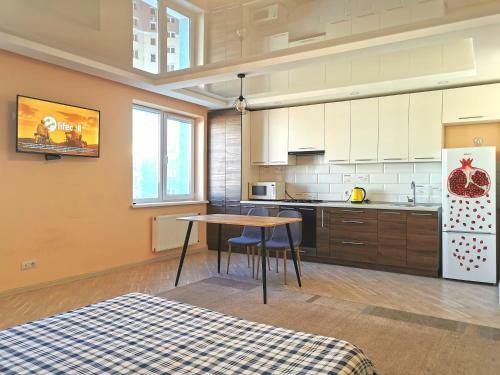 Lavina Mall Apartments Ll