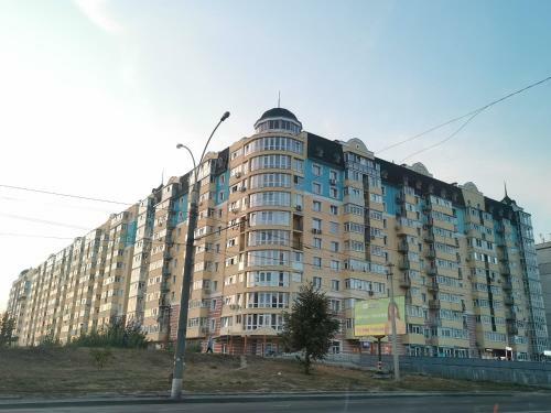 Lavina Mall Apartments Ll
