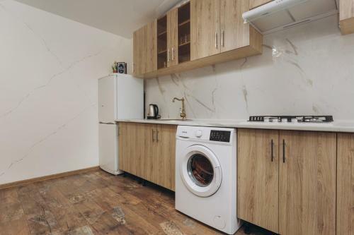 Luxe Apartments 5.26 Near Lavina 5 Floor