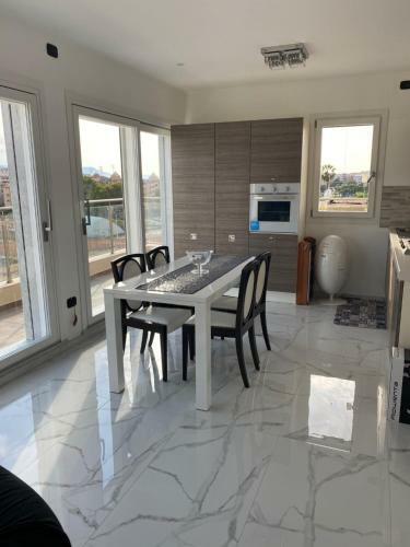 Hostal Exclusive Luxury Poetto