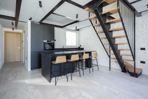 Apartamento Su Meri Mannu Stampace - Charme, Luxe Et Volupt�