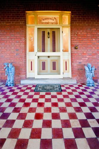 St Arnaud Historic Dundrennan