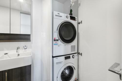 Sandy Hill Apartments By Ready Set Host