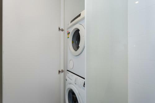 Sandy Hill Apartments By Ready Set Host