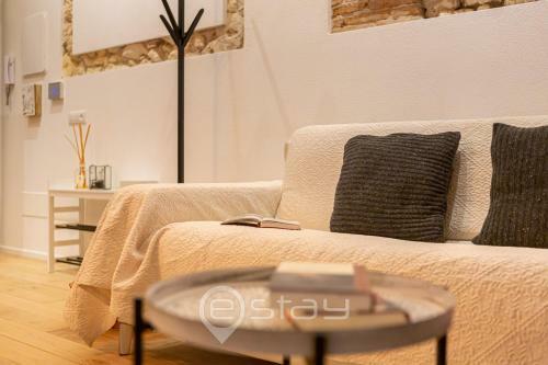 R Apartment - City Centre