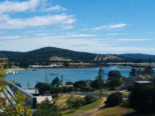 Bays Rest