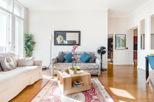 Lovely Apartment Bordeaux Chartrons With Parking