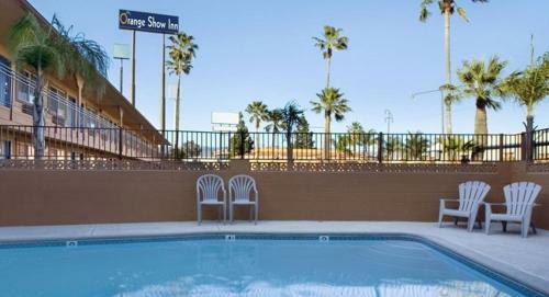 Motel Orange Show Inn