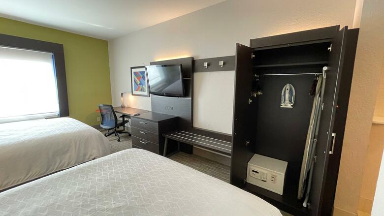 Holiday Inn Express Hotel & Suites Decatur, Tx