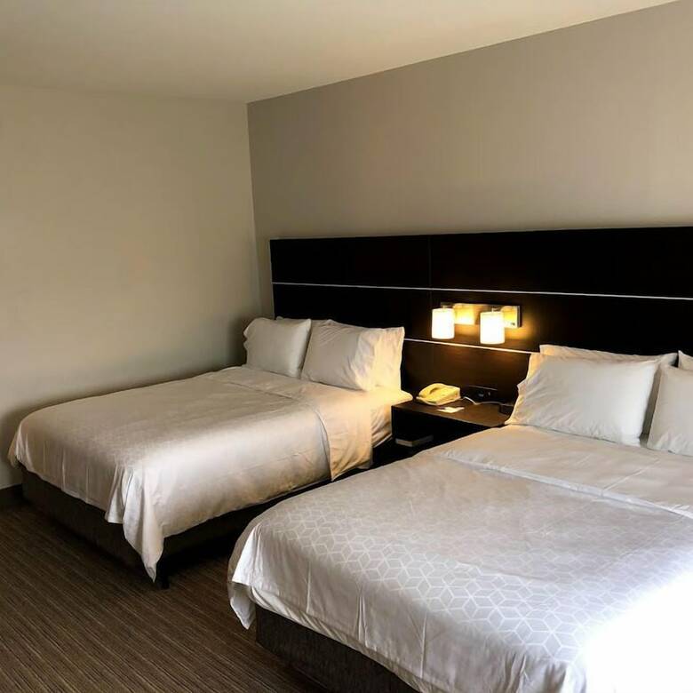 Holiday Inn Express Hotel & Suites Decatur, Tx