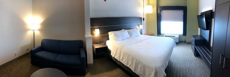 Holiday Inn Express Hotel & Suites Decatur, Tx