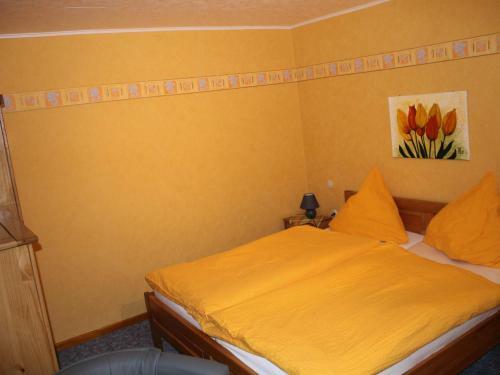 Hostal Landgasthof Zum Sorpetal