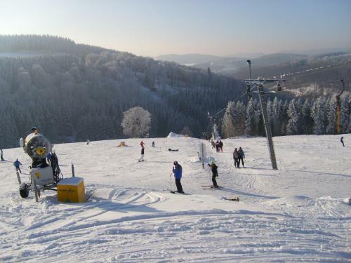 Hostal Landgasthof Zum Sorpetal