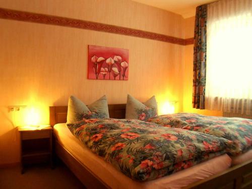 Hostal Landgasthof Zum Sorpetal