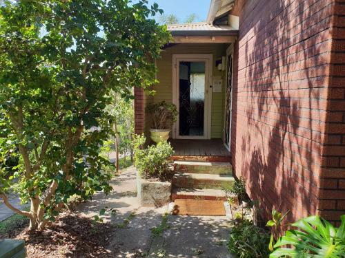 Unique 1920's Historic Retreat! Pet Friendly!