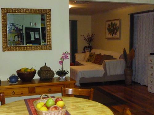 Vella Room