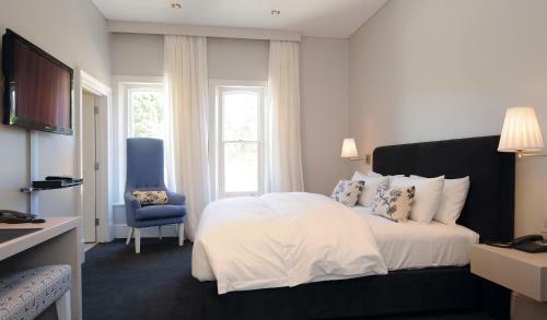 The Stirling Hotel