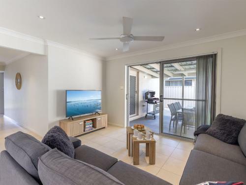 15 Oasis Close Soldiers Point