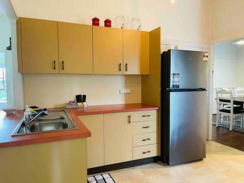 Charming House Located In The Heart Of Stanthorpe