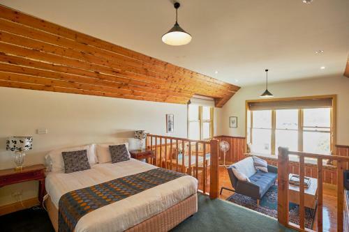 Aparthotel Bushman's Strahan