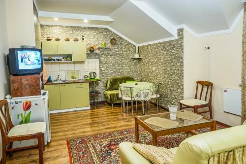 Bed & Breakfast ??????????? / Mieszkania / Apartments Svitlana