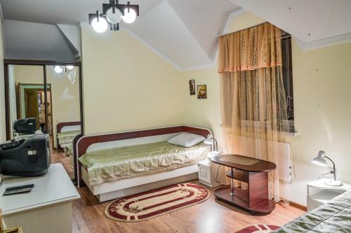 Bed & Breakfast ??????????? / Mieszkania / Apartments Svitlana