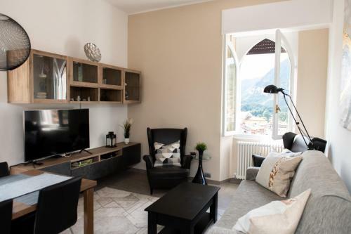 Apartamento Bella Alda Beautiful Como Castle Penthouse