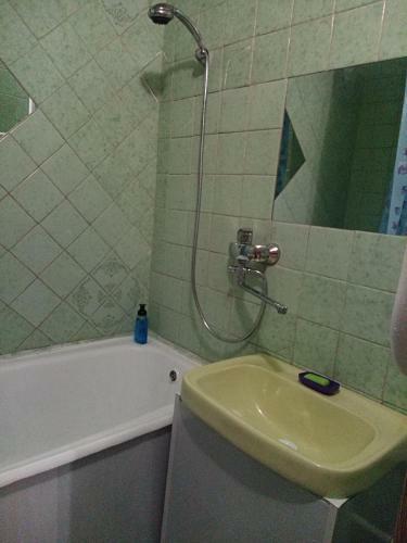 Apartment 2-room , Right Bank ?????????????