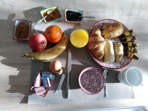 Hostal Maison D'h�tes La Dorelle