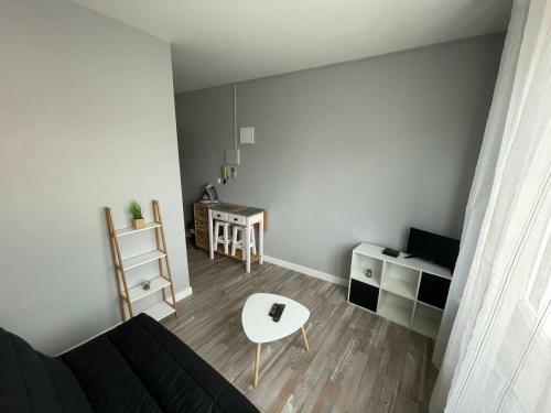 Apartamento Chambre/studio Meubl� Hyper Centre Ville