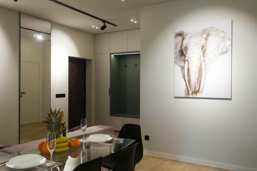 Luxury Apartments-belochka