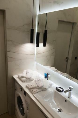 Luxury Apartments-belochka