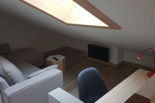 Apartamento T3 Duplex Dernier �tage. Piscine Et Parking Priv�