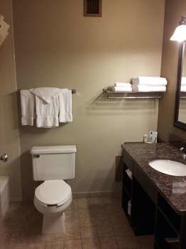 Motel Quality Inn & Suites