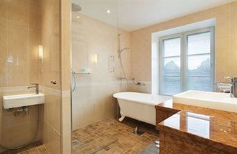 Hotel H�meenkyl�n Kartano