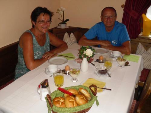 Hostal Pension St�llinger