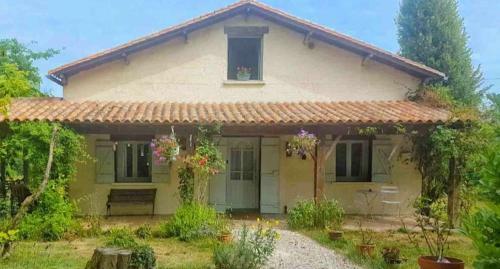 Holiday Chalet 2 Set In Country Side