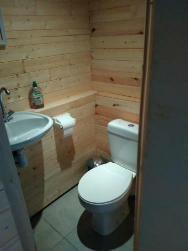 Holiday Chalet 2 Set In Country Side