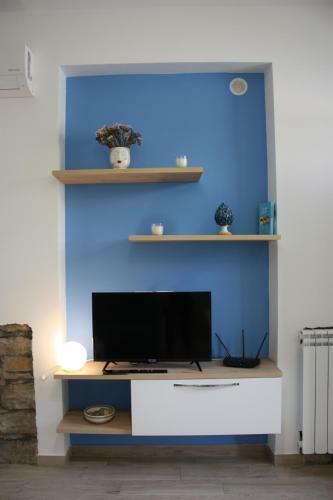 Azzurro Apartment