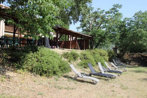 Bed & Breakfast Le Mas De Roux Chambres D'hotes