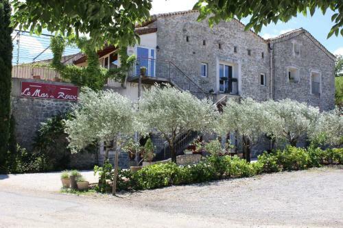 Bed & Breakfast Le Mas De Roux Chambres D'hotes