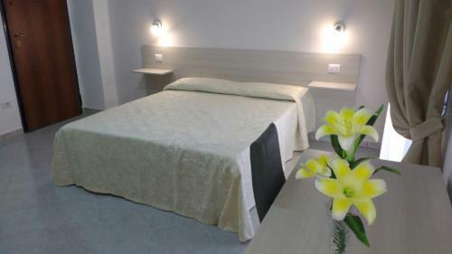 Hostal Al Giglio - Bed And Breakfast