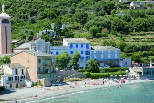 Brando : Une Maison De P�cheurs