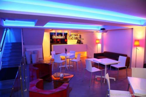 Hostal Ardigales 11