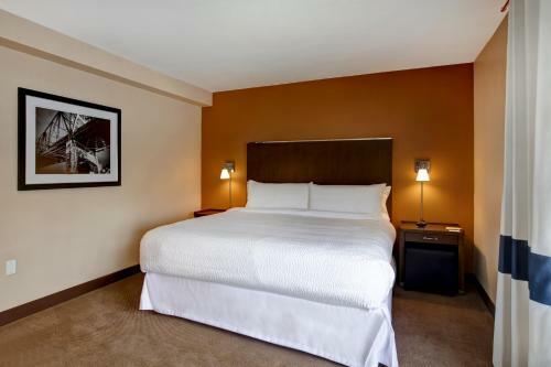 Hotel Four Points By Sheraton Peoria Downtown