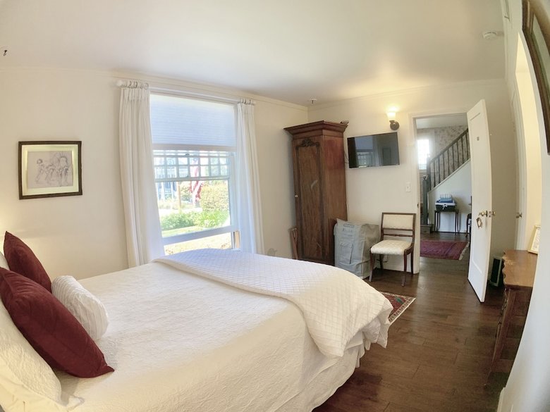 Bed & Breakfast Bath Street Inn