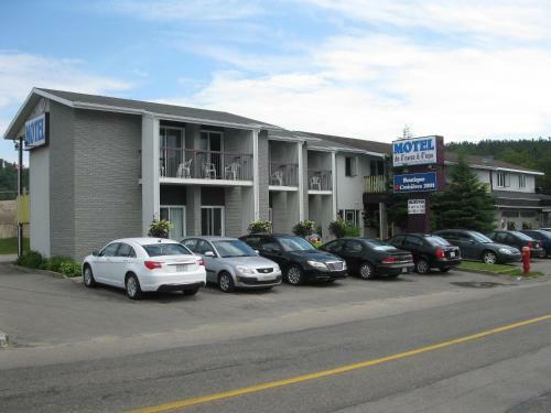 Motel De L'anse A L'eau