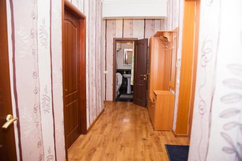 Apartment On Stalevariv Street 7