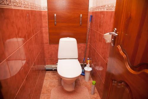 2 Rooms Apartment 80 Nezalezhnoi Ukrainy Str. Luxury Class. Centre