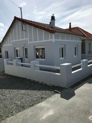 Villa Proche Mer St Martin De Brehal